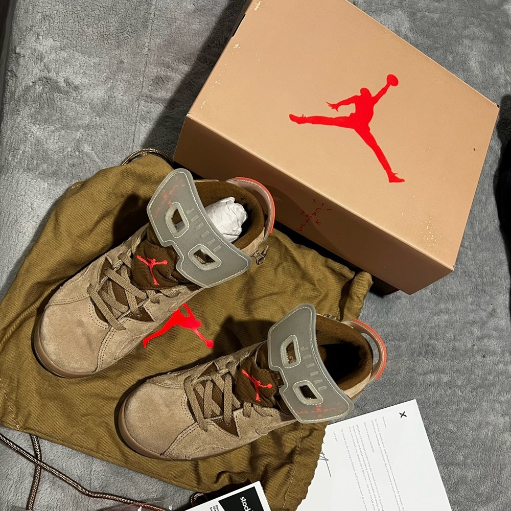 Jordan 6 retro Travis Scott British khaki preschool